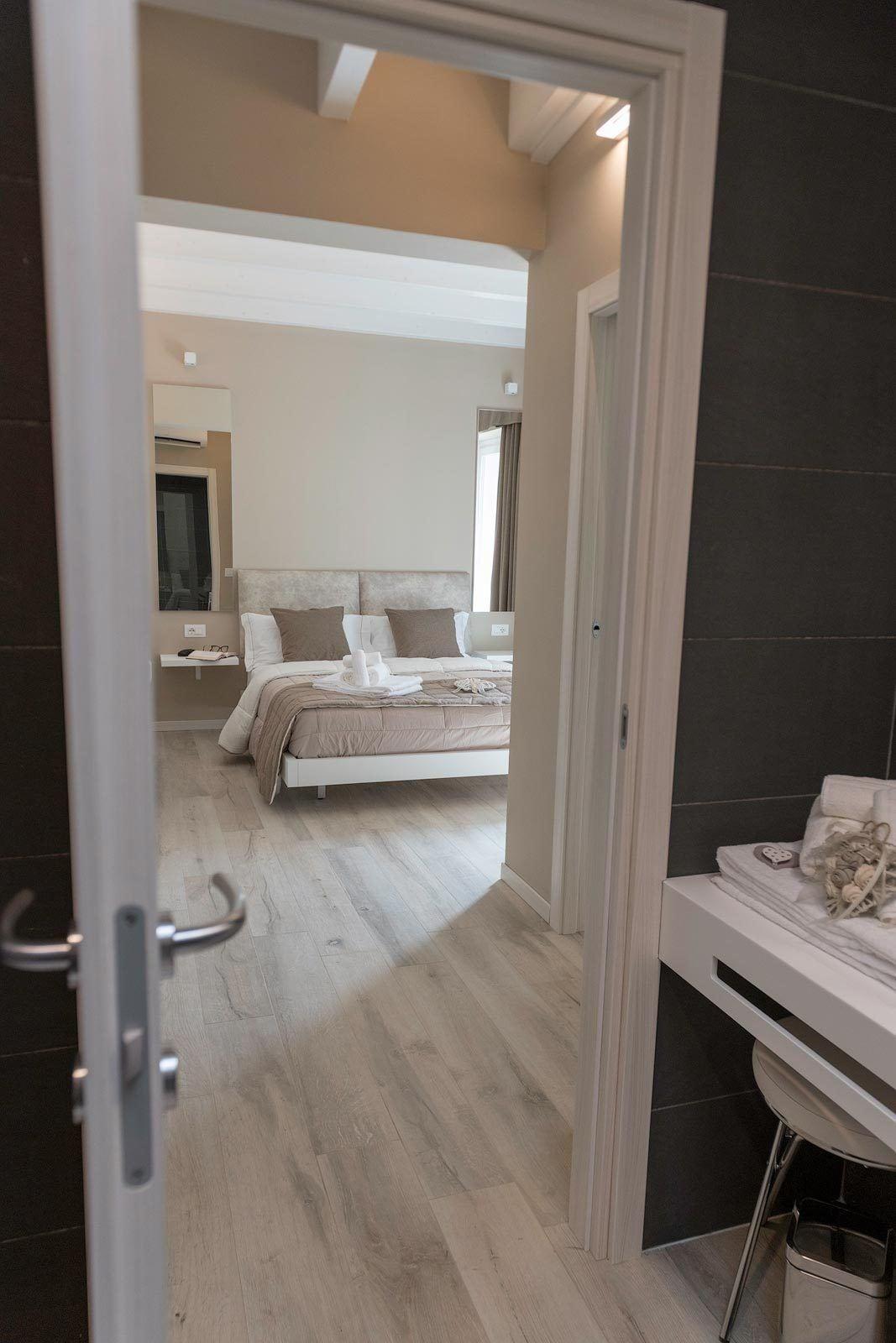 Aurora Aparthotel Peschiera del Garda Exterior foto
