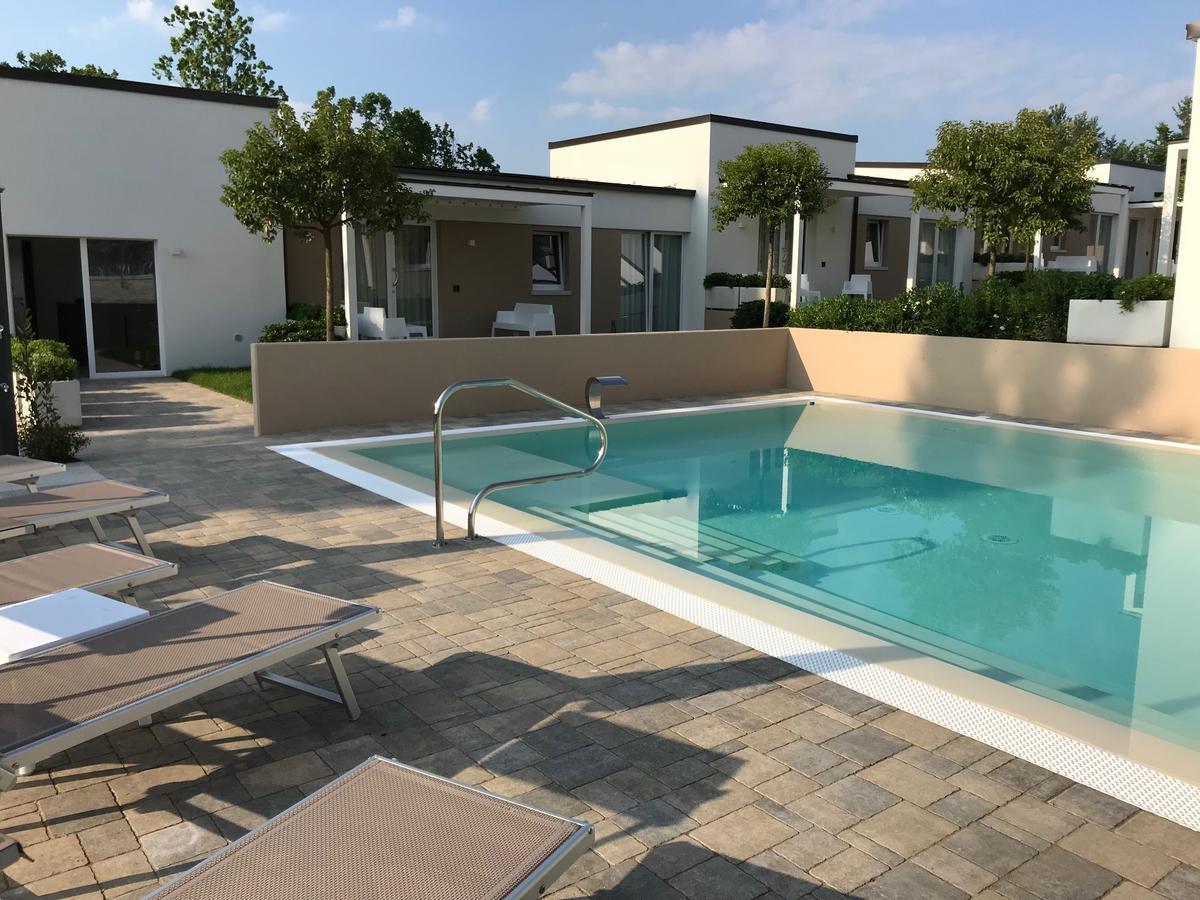Aurora Aparthotel Peschiera del Garda Exterior foto